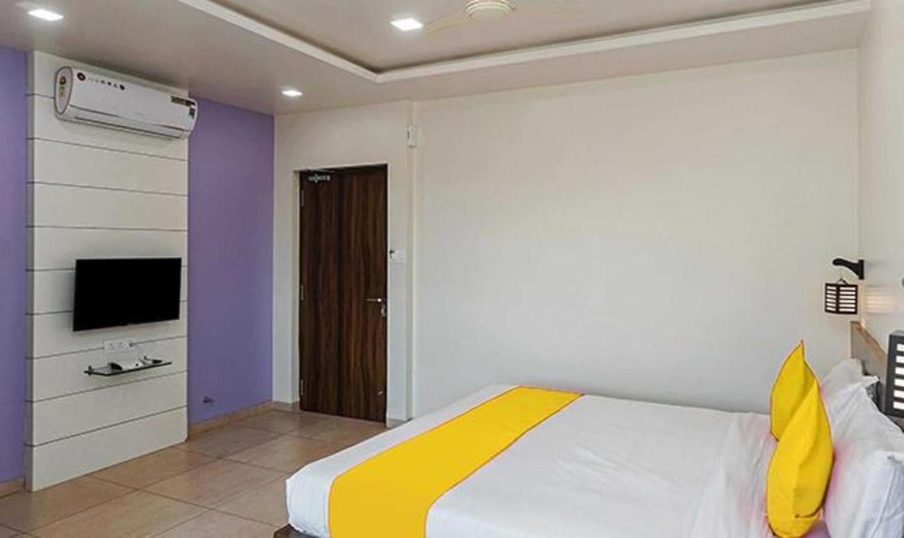 Fabhotel Karishma Palace Supe Exterior foto